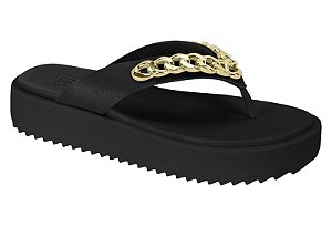 Tamanco Flat Moleca Com Detalhe Corrente Na Correia Preto