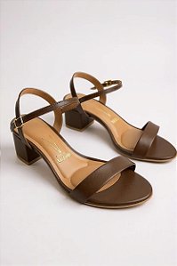 Sandália Vizzano Com Salto Bloco Médio Confortável E Estilosa Capuccino Salto: 5cm