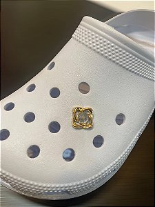 Bottons Decorativos Elegantes Para Crocs Dourado