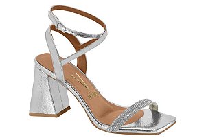 Sandália De Salto Vizzano Com Tiras Cruzadas E Salto Bloco Prata/Branco