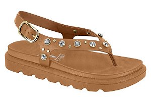 Sandália Rasteira Vizzano Com Pedrarias E Fivela Ajustável Camel
