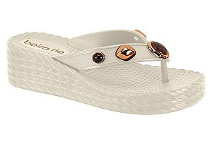 Tamanco Beira Rio Feminino Com Detalhes Metálicos Branco Off