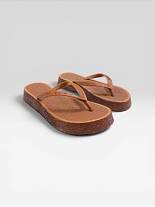 Chinelo Plataforma Feminino Com Glitter E Solado Leve Caramelo