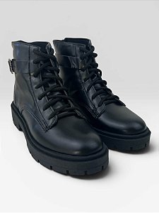 Bota Feminina Coturno Casual Com Fivela  Preto Madri
