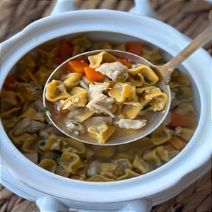 Sopa de Agnolini