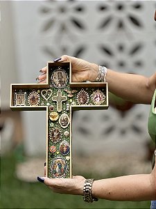 Crucifixo Decorativo | 33cm x 27cm