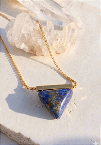 Colar com lápis lazuli