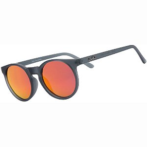 Óculos de Sol QuiiQ redondinho modelo "Está Fervendo"