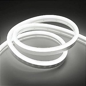 MANGUEIRA LED 1800L BRANCA