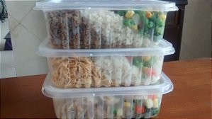 Filé de Peixe no bafo, macarrão integral, legumes