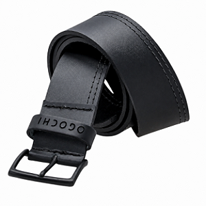 Cinto de Couro Liso Preto Ogochi Ponteira Angular