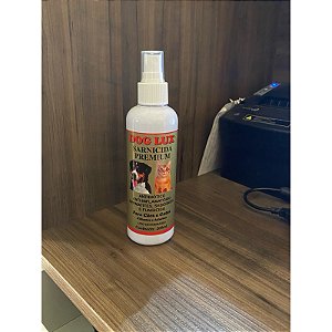 Dog Lux Sarnicida Spray Cães  e Gatos 200ML