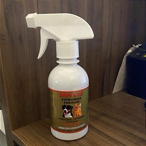 Dog Lux Spray Antipulga e Carrapato Cães e Gato 250ML