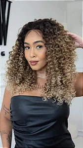 Lace Front Loira - Peruca Cacheada em Fibra Futura Premium