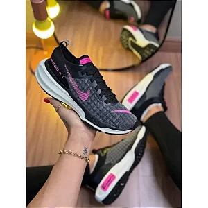 Tênis Nike Invincible