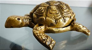 cinzeiro (antiguidade / raridade / antiquário / relíquia)