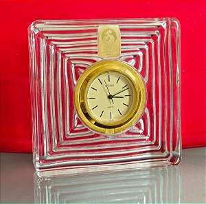 relógio de mesa em cristal (antiguidade / raridade / relíquia / antiquário)