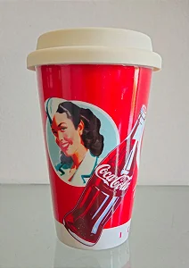 copo em porcelana coca cola (antiguidade / raridade / relíquia / antiquário)