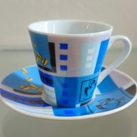 xícara de café em porcelana (antiguidade / raridade / relíquia / antiquário)