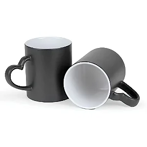 Caneca Mágica com Alça Coração Preta Fosca