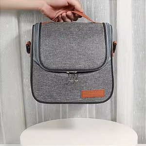 113806 - Bolsa Térmica Tipo Lancheira Com Alça Ajustável - Cinza