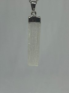 Pingente de Selenita