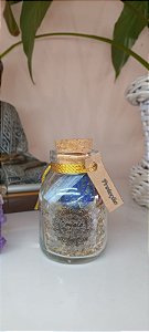 Amuletos de pedras e ervas