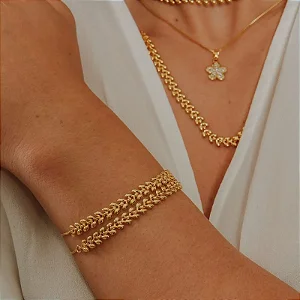 PULSEIRA GRAVATA ESCAMA FOLHAS BANHADO A OURO 18K