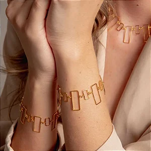 PULSEIRA RETANGULOS VAZADOS BANHADO A OURO 18K