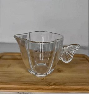 LEITEIRA DE VIDRO BUTTERFLY 230ML