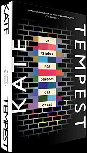 Os tijolos nas paredes das casas