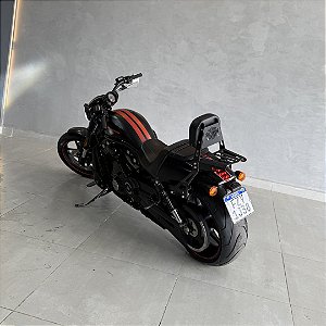 MOTO HARLEY DAVIDSON NIGHT ROD ESPECIAL