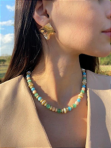 Colar Curto com Pedra Naturais