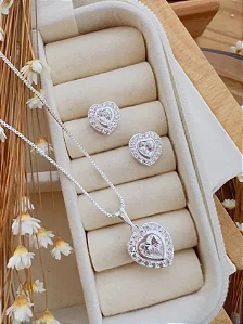 Conjunto Love Folheado a Prata Micro Zircônia