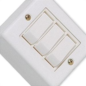 Modulo Sobrepor 3 Interruptores 6a Ilumi