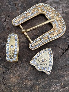 Fivela Dourado com Pedrarias com Passador e Ponteira