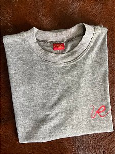 Camiseta Red Western Cinza Estampada nas Costas