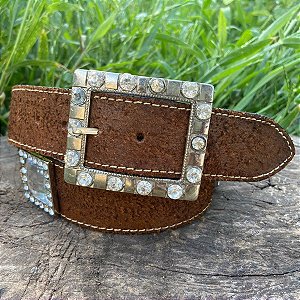 Cinto Pyramid Country Marrom com Pedras