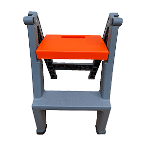 Escada Multiuso Home or Detailer Cinza e Laranja Kers