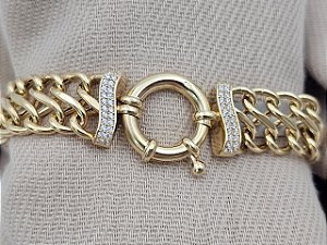 Pulseira Lacraia com Brilhantes em Ouro 18K | KROETZ