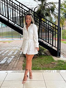 Shorts Saia Plissado