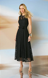 Vestido Feminino Midi Renda Detalhe Preto
