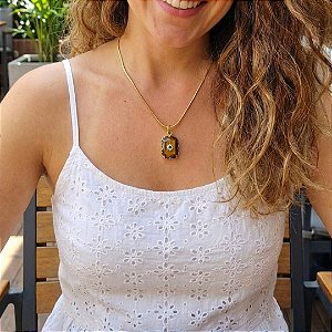 AMEI DE PAIXÃO - Corrente Folheada a Ouro 18k com Pingente de Pedra Natural Marrom