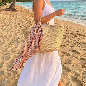 AMEI DE PAIXÃO - Lenço Mini Poá Vermelho