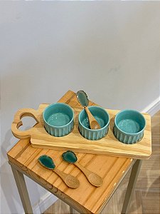 Petisqueira Madeira 3 Potes De Porcelana Verde 3 Colheres