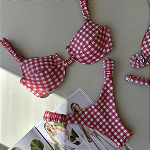 Top aro fru-fru alça 093 + calcinha frufru largo xadrez vermelho