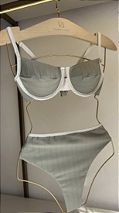 Top 093 aro com bojo removível + calcinha hot pants Malibu