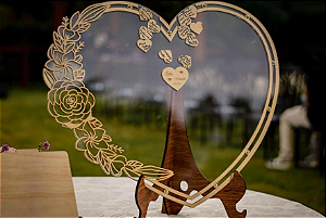 Quadro de Assinatura Floral para Eventos