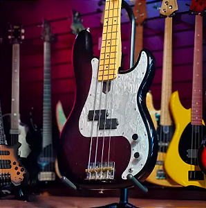 Baixo 4 Cordas Studebaker Precision Bass Red Sparkle (Usado)
