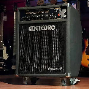 Amplificador Combo Para Baixo 150w Meteoro Star Black 15 Preto